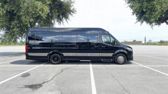 chattanooga private event sprinter van rental