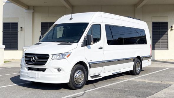 chattanooga wedding sprinter van rental