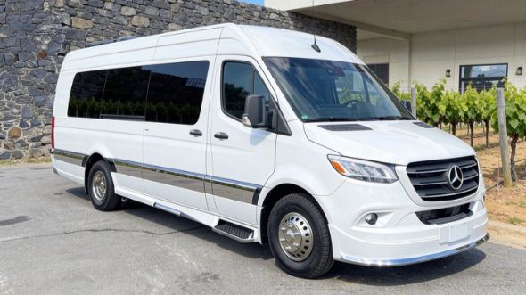 chattanooga wine tour sprinter van rental